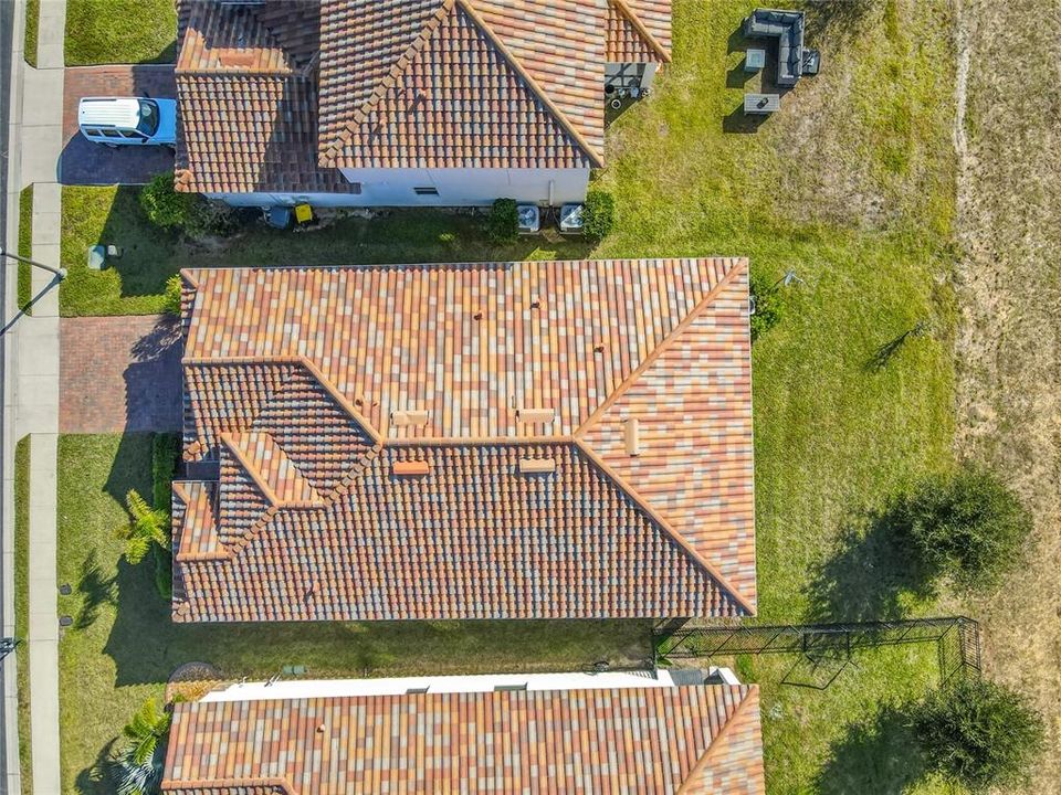 待售: $411,000 (4 贝兹, 3 浴室, 2082 平方英尺)