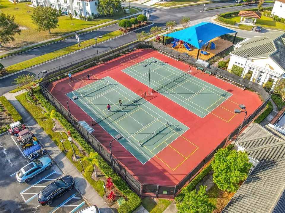 待售: $411,000 (4 贝兹, 3 浴室, 2082 平方英尺)