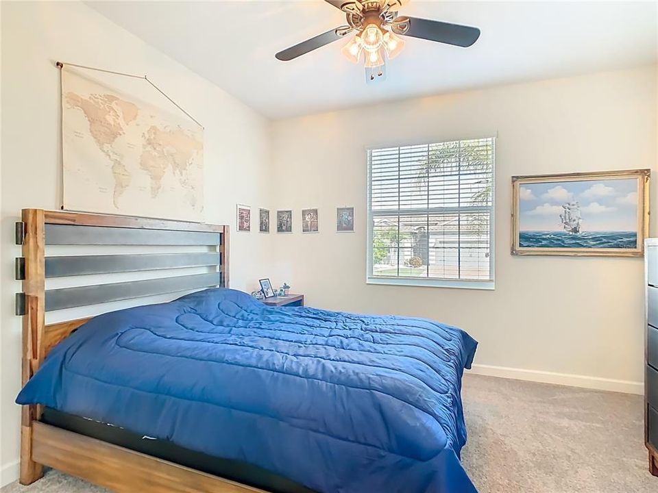 待售: $411,000 (4 贝兹, 3 浴室, 2082 平方英尺)