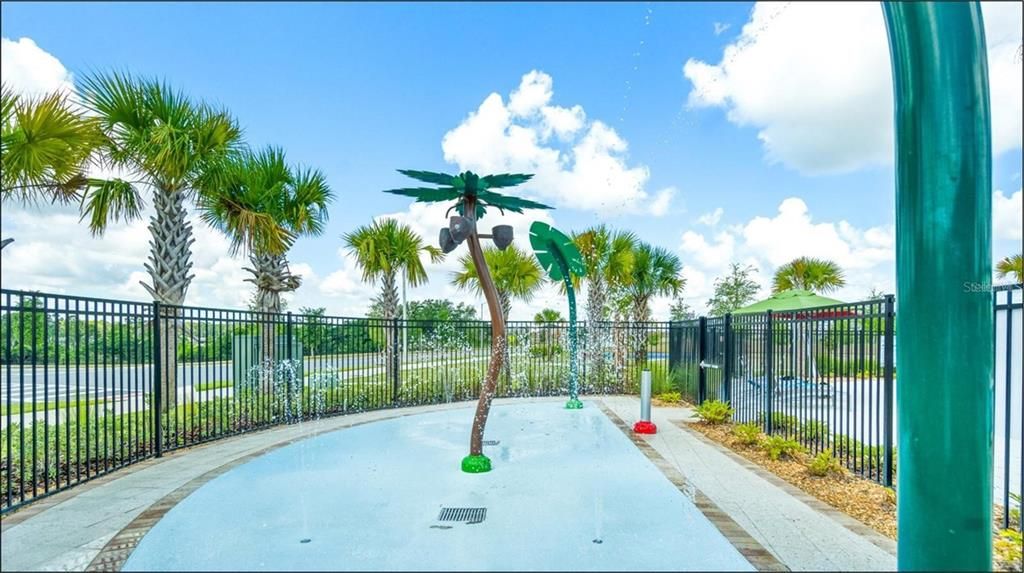 В аренду: $2,850 (3 спален, 2 ванн, 1717 Квадратных фут)