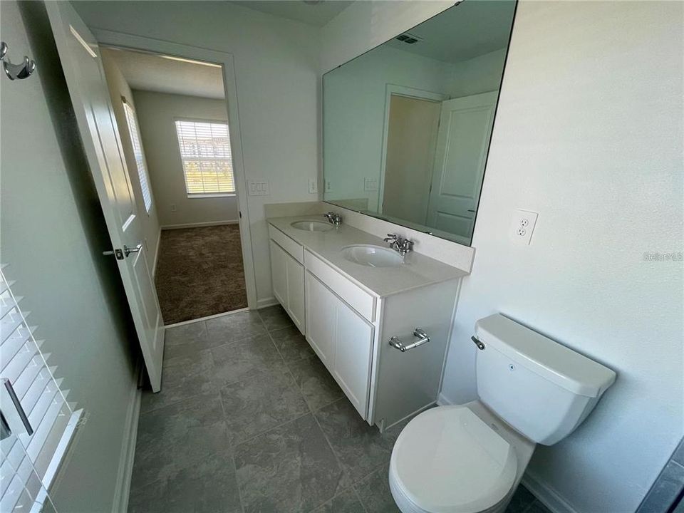 В аренду: $2,850 (3 спален, 2 ванн, 1717 Квадратных фут)