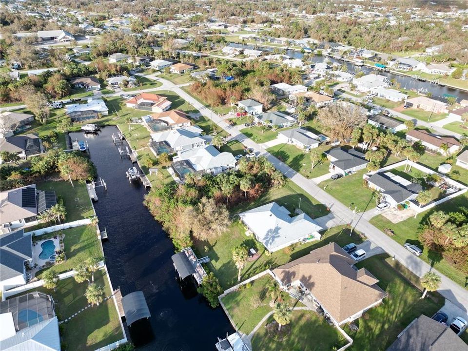 待售: $105,000 (0.23 acres)