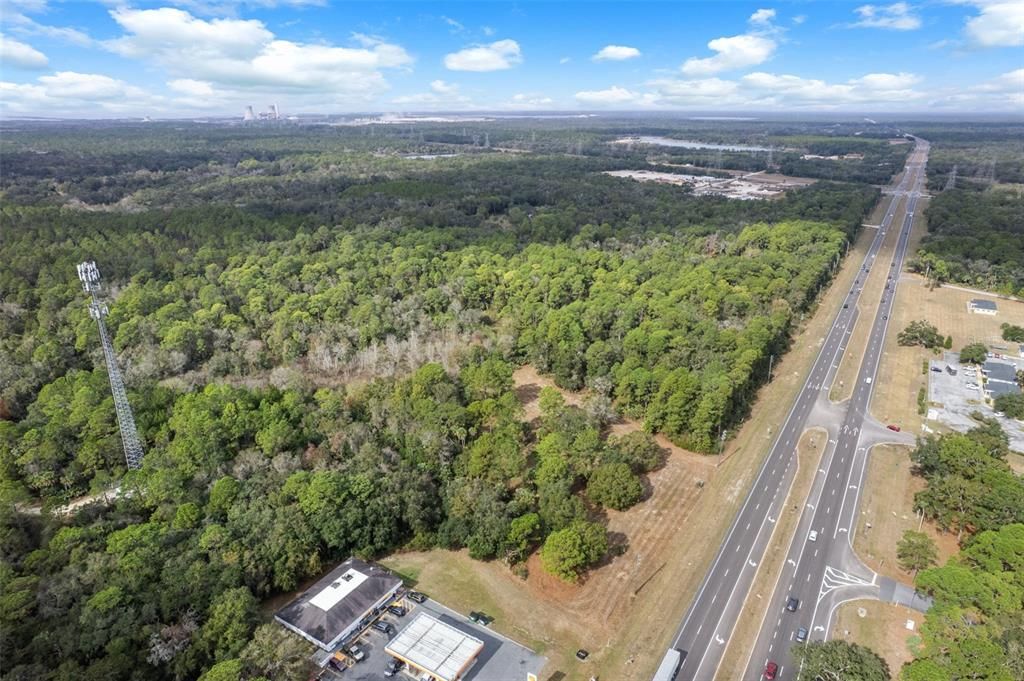 待售: $700,000 (10.36 acres)