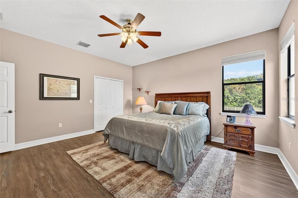 待售: $1,555,000 (5 贝兹, 4 浴室, 4236 平方英尺)