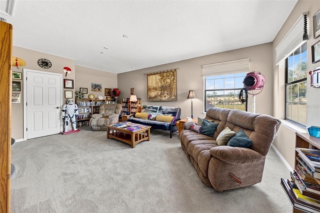 待售: $1,555,000 (5 贝兹, 4 浴室, 4236 平方英尺)