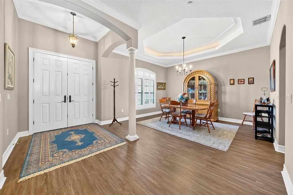 待售: $1,555,000 (5 贝兹, 4 浴室, 4236 平方英尺)