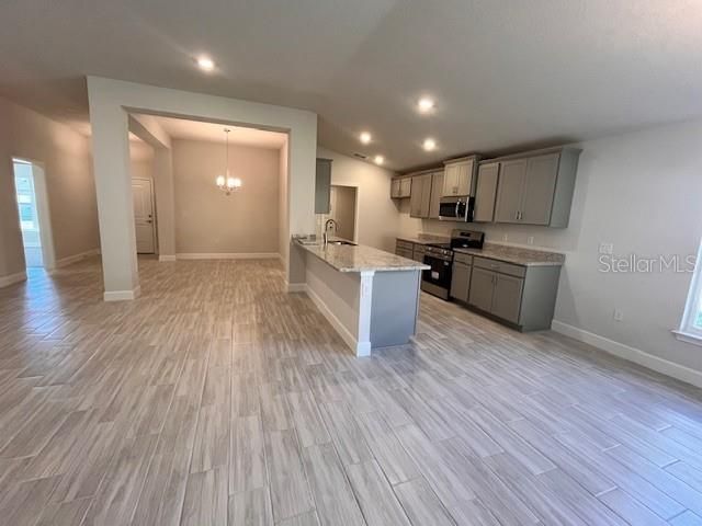 For Sale: $373,850 (3 beds, 2 baths, 1978 Square Feet)