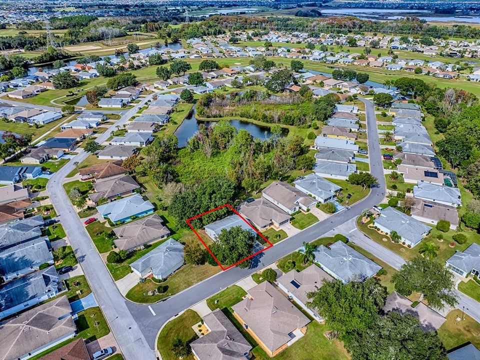 For Sale: $229,900 (2 beds, 2 baths, 1336 Square Feet)