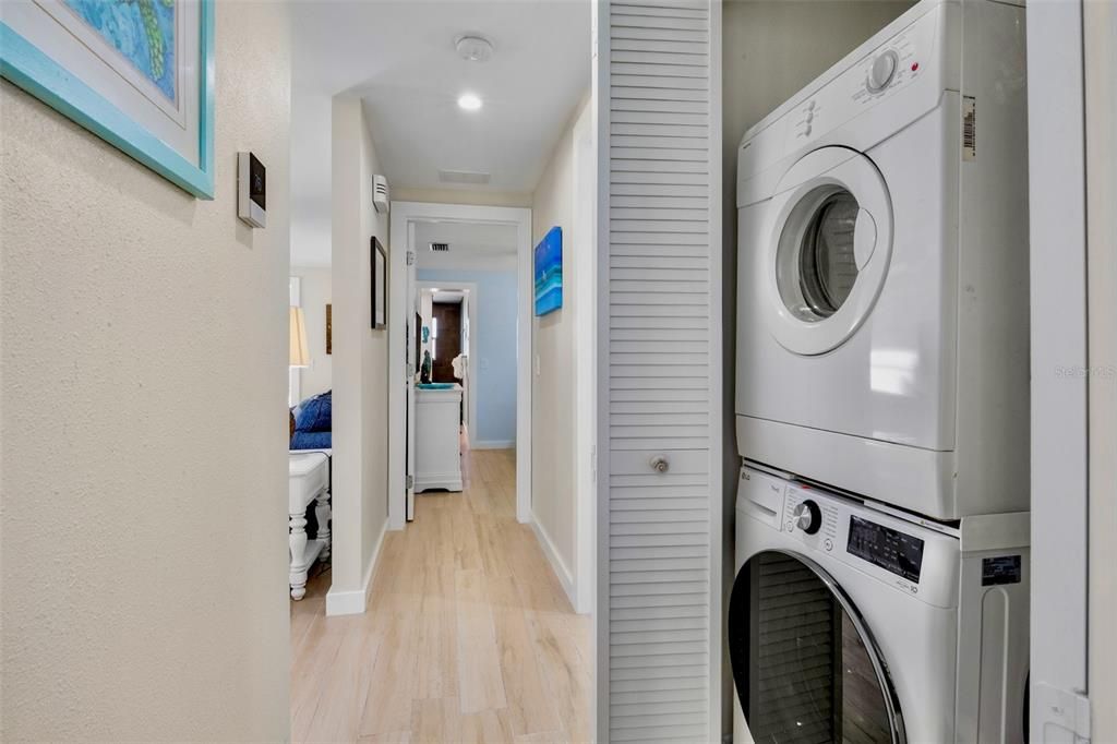 For Sale: $1,250,000 (2 beds, 2 baths, 1128 Square Feet)