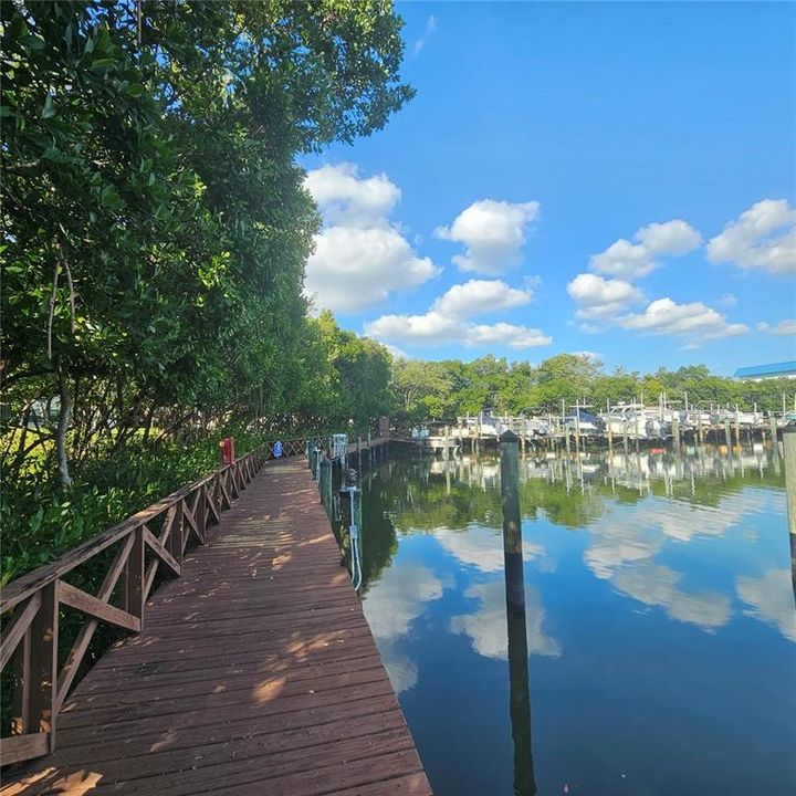 En Venta: $349,900 (2 camas, 2 baños, 1170 Pies cuadrados)