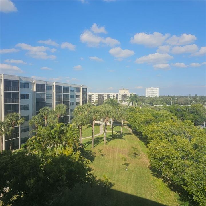 En Venta: $349,900 (2 camas, 2 baños, 1170 Pies cuadrados)