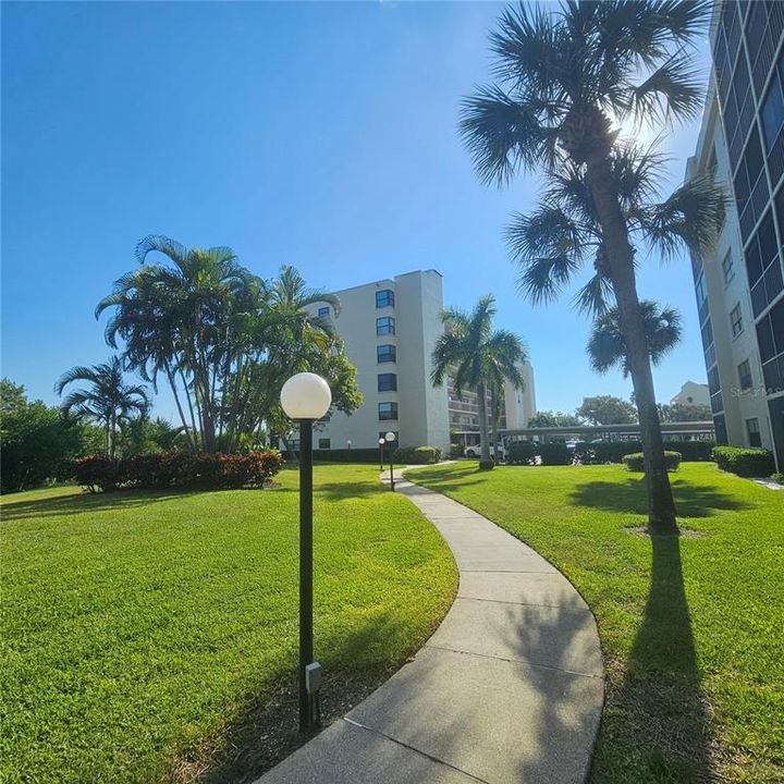 En Venta: $349,900 (2 camas, 2 baños, 1170 Pies cuadrados)