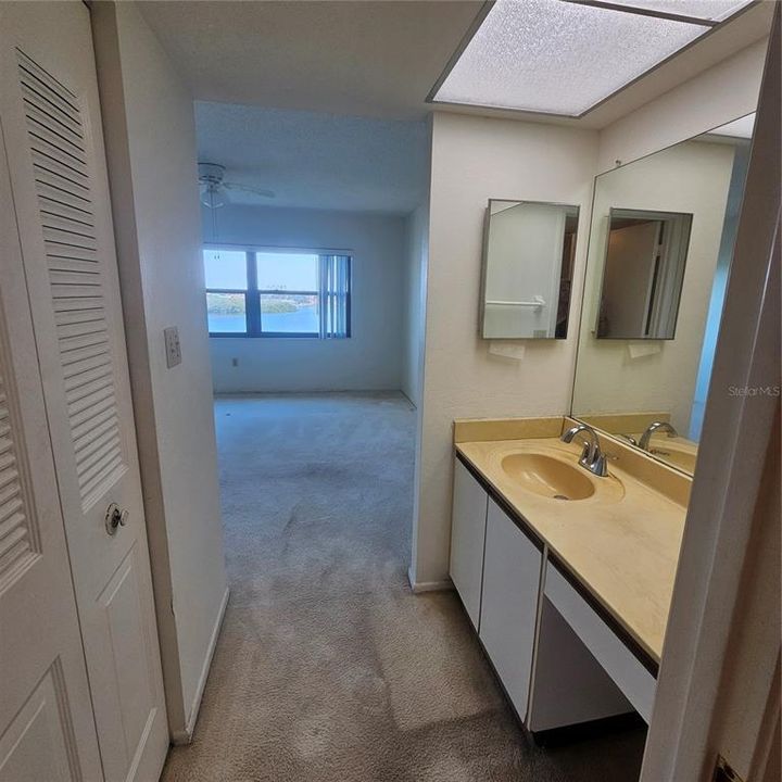 En Venta: $349,900 (2 camas, 2 baños, 1170 Pies cuadrados)