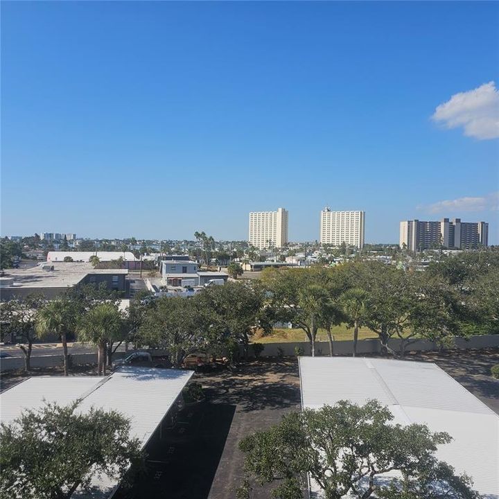 En Venta: $349,900 (2 camas, 2 baños, 1170 Pies cuadrados)