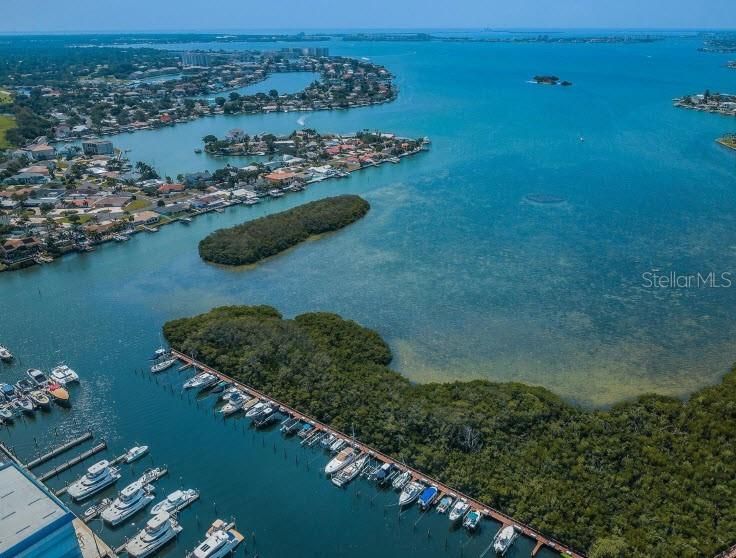 En Venta: $349,900 (2 camas, 2 baños, 1170 Pies cuadrados)