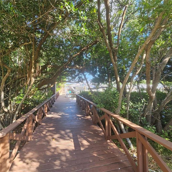 En Venta: $349,900 (2 camas, 2 baños, 1170 Pies cuadrados)