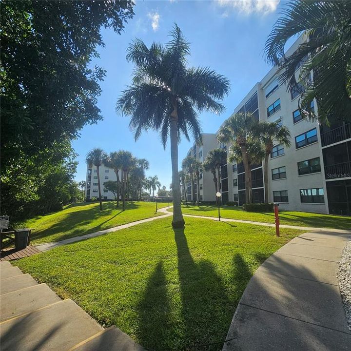 En Venta: $349,900 (2 camas, 2 baños, 1170 Pies cuadrados)