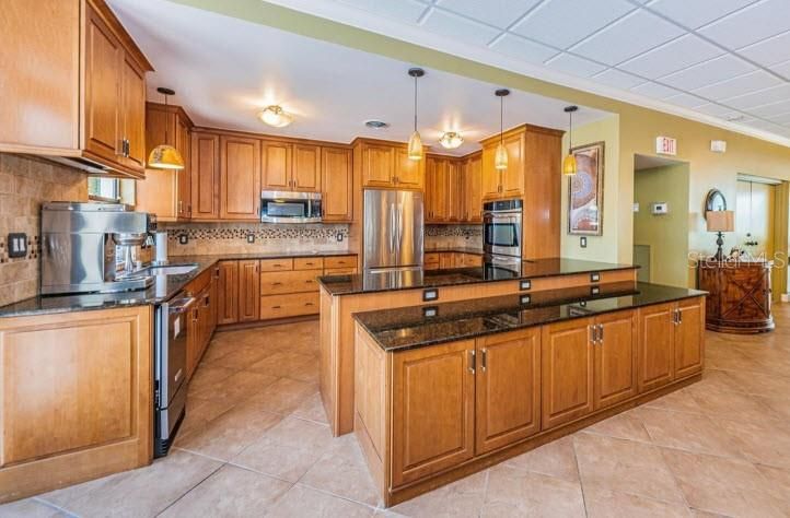 En Venta: $349,900 (2 camas, 2 baños, 1170 Pies cuadrados)