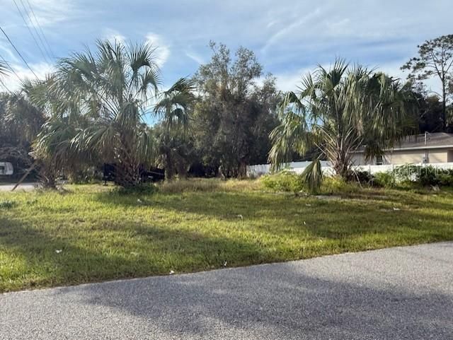 For Sale: $79,900 (0.50 acres)