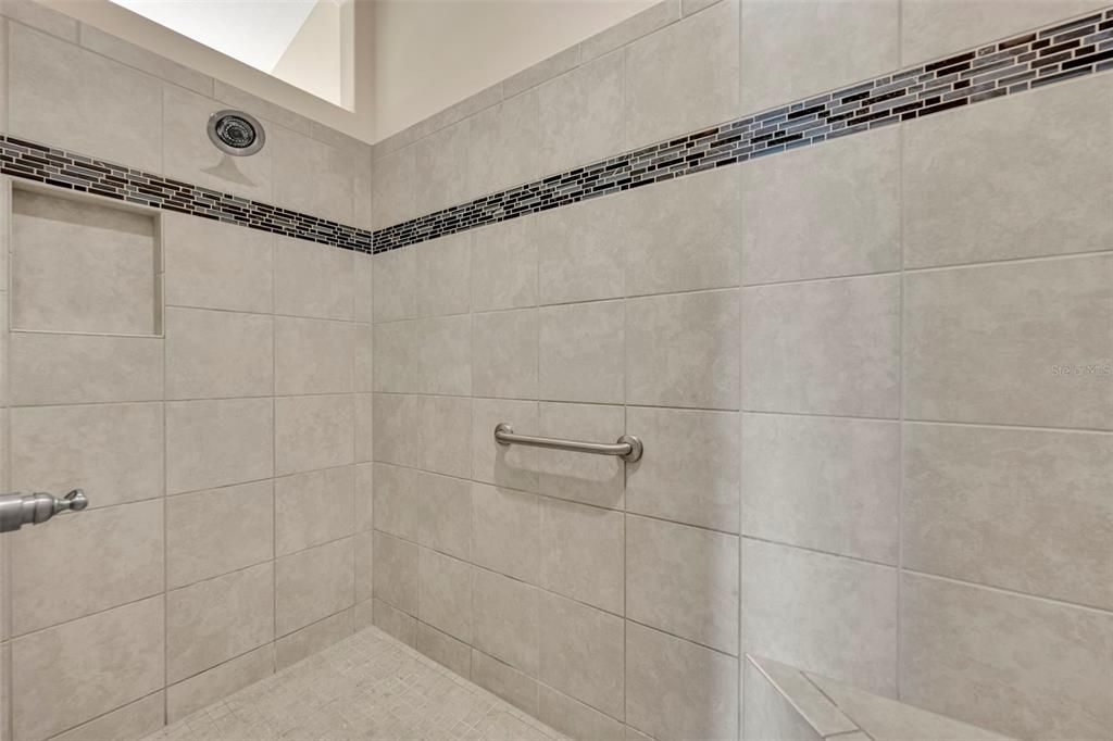 На продажу: $545,900 (3 спален, 2 ванн, 2066 Квадратных фут)