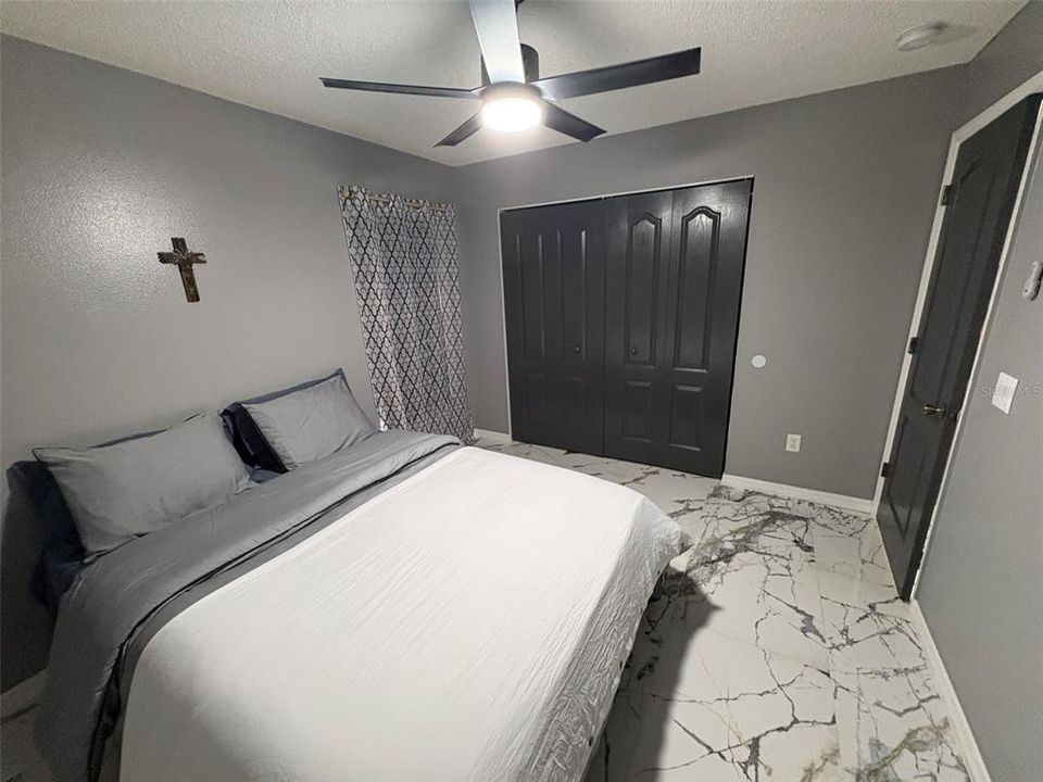 For Sale: $314,000 (3 beds, 2 baths, 1256 Square Feet)