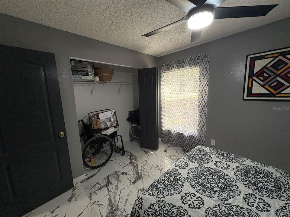 For Sale: $314,000 (3 beds, 2 baths, 1256 Square Feet)