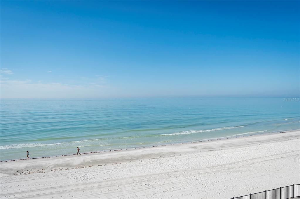 На продажу: $2,199,900 (3 спален, 3 ванн, 2227 Квадратных фут)