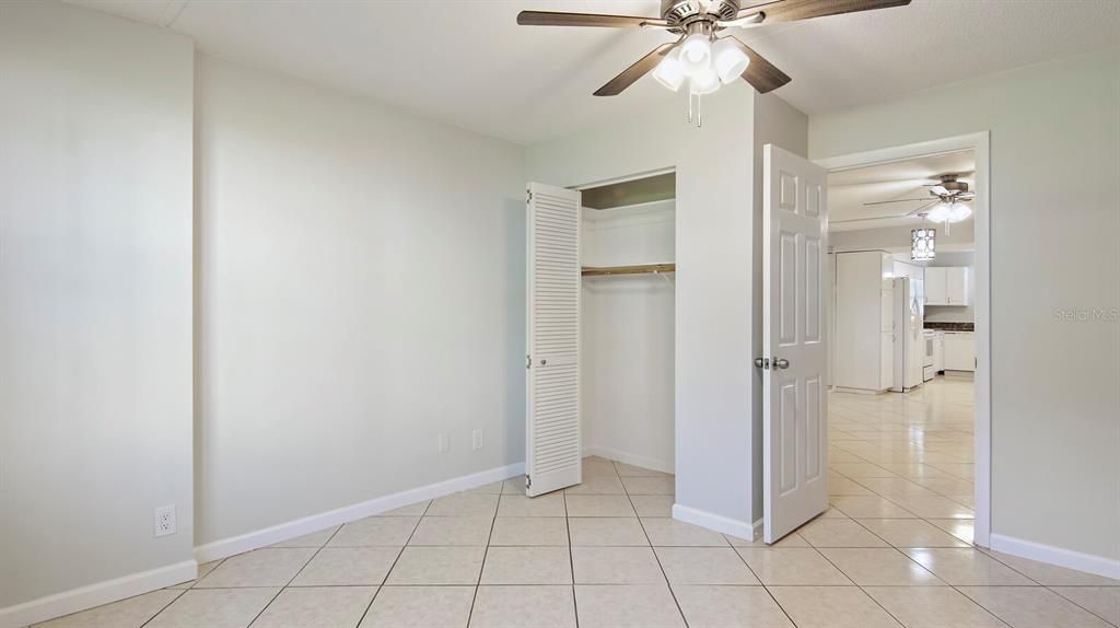 待售: $179,999 (2 贝兹, 1 浴室, 765 平方英尺)