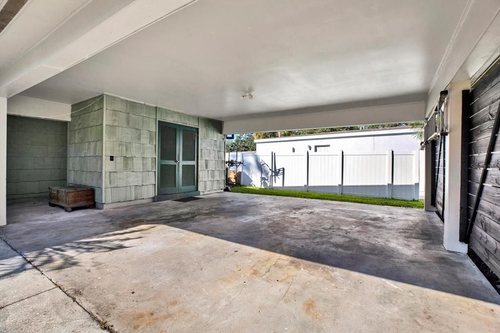 En Venta: $549,000 (3 camas, 2 baños, 1668 Pies cuadrados)