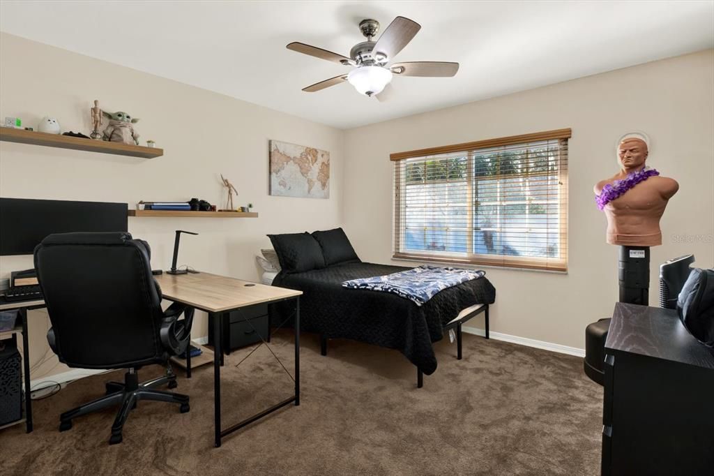 En Venta: $549,000 (3 camas, 2 baños, 1668 Pies cuadrados)