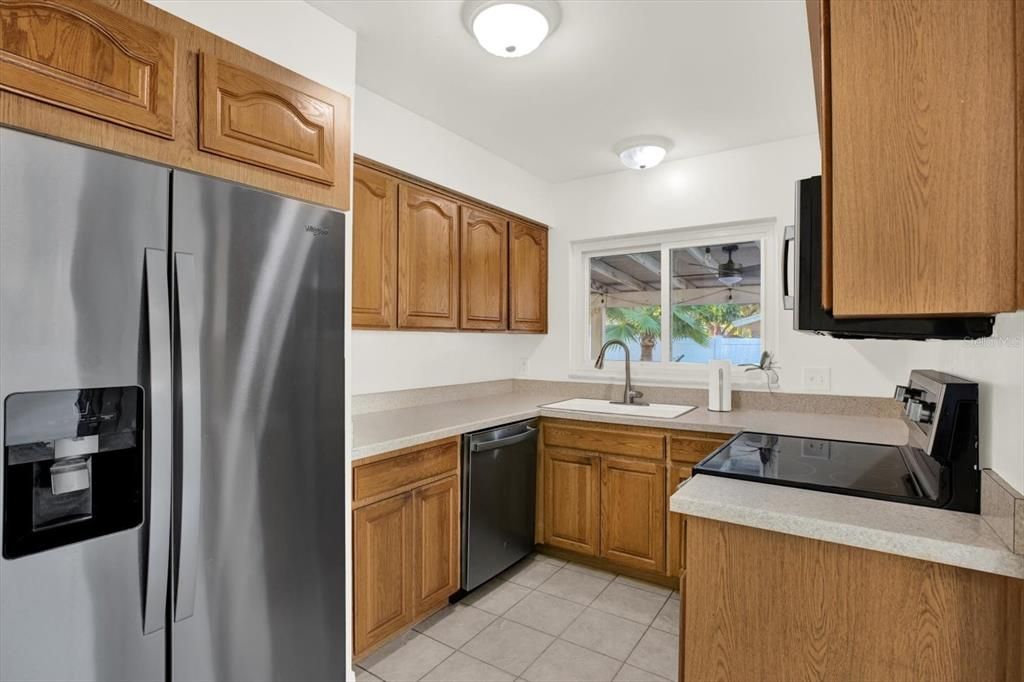 En Venta: $549,000 (3 camas, 2 baños, 1668 Pies cuadrados)