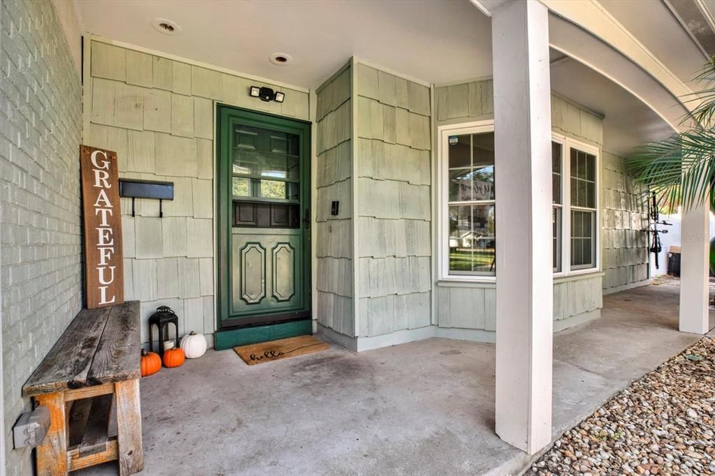 En Venta: $549,000 (3 camas, 2 baños, 1668 Pies cuadrados)