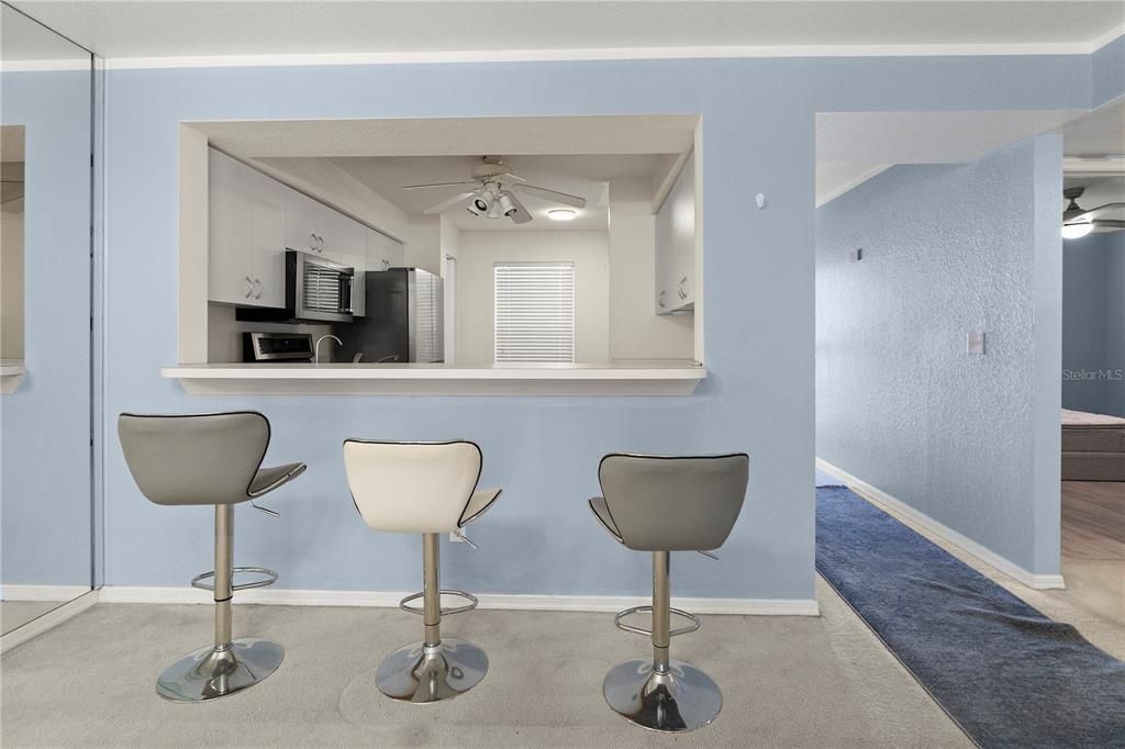 For Sale: $269,999 (2 beds, 2 baths, 1191 Square Feet)