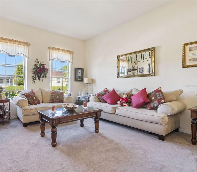 For Sale: $475,000 (4 beds, 3 baths, 1908 Square Feet)