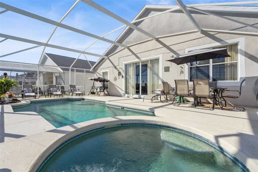 For Sale: $475,000 (4 beds, 3 baths, 1908 Square Feet)