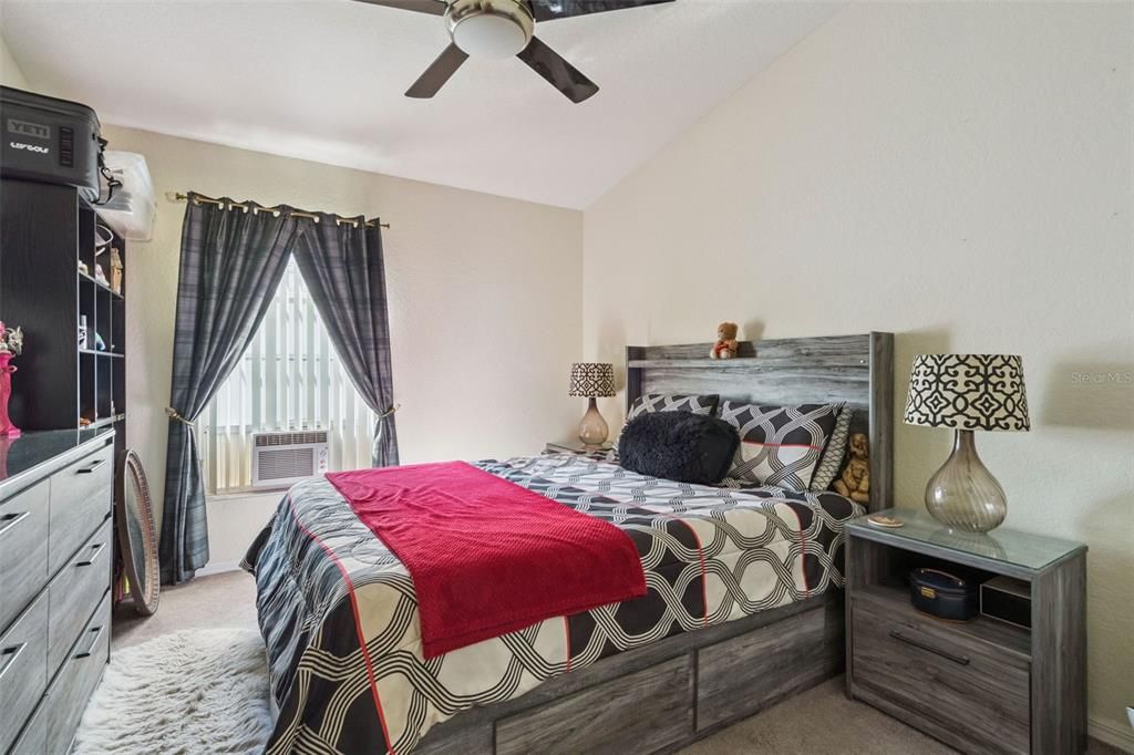 For Sale: $475,000 (4 beds, 3 baths, 1908 Square Feet)