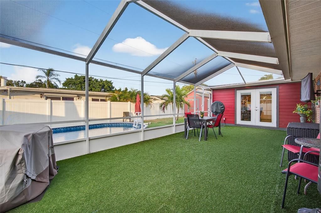 For Rent: $3,695 (3 beds, 2 baths, 2716 Square Feet)