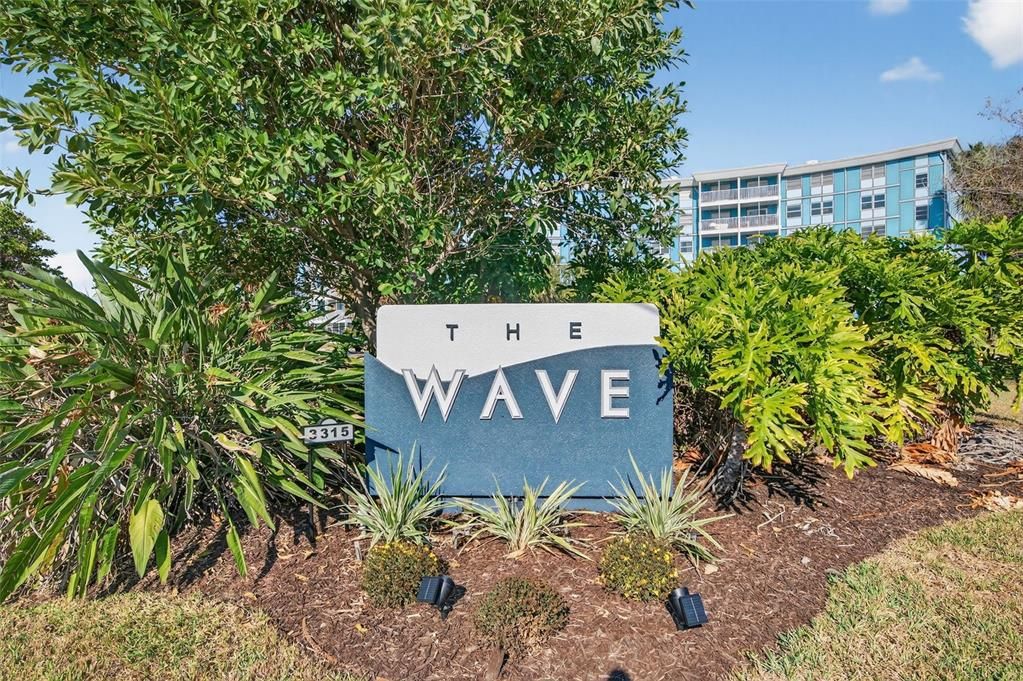 For Rent: $3,695 (3 beds, 2 baths, 2716 Square Feet)