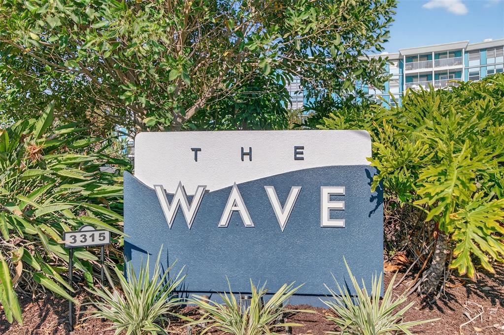 For Rent: $3,695 (3 beds, 2 baths, 2716 Square Feet)