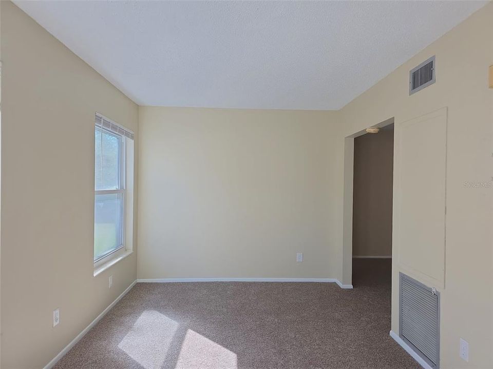 For Rent: $1,450 (2 beds, 2 baths, 1100 Square Feet)