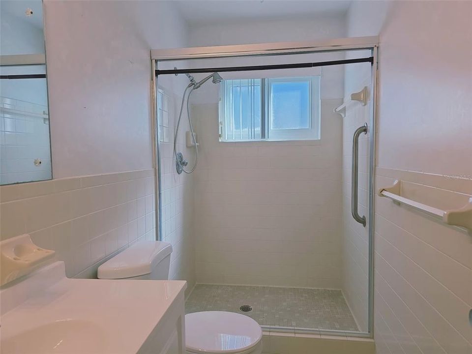 For Rent: $1,450 (2 beds, 2 baths, 1100 Square Feet)