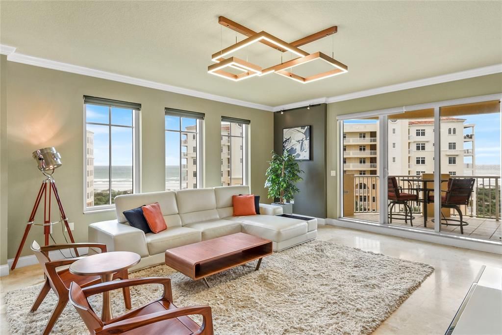 For Sale: $1,215,000 (3 beds, 2 baths, 2110 Square Feet)