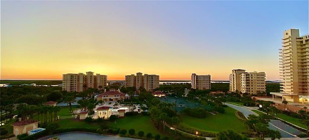 For Sale: $1,215,000 (3 beds, 2 baths, 2110 Square Feet)