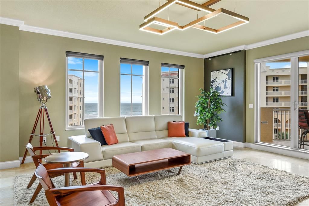 For Sale: $1,215,000 (3 beds, 2 baths, 2110 Square Feet)