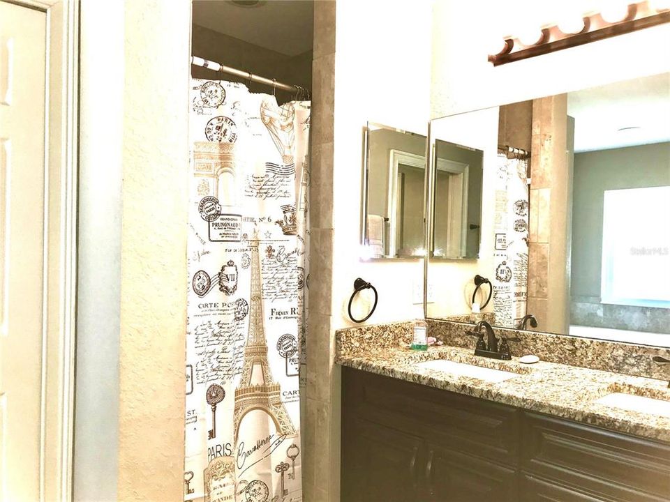 На продажу: $355,000 (3 спален, 2 ванн, 1862 Квадратных фут)