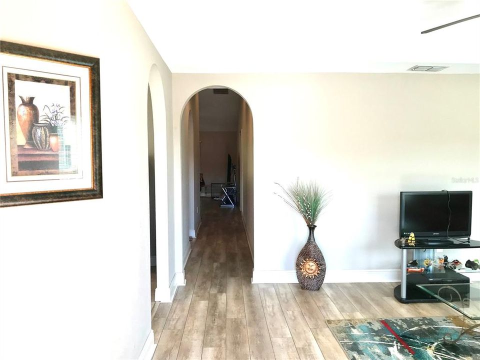 На продажу: $355,000 (3 спален, 2 ванн, 1862 Квадратных фут)