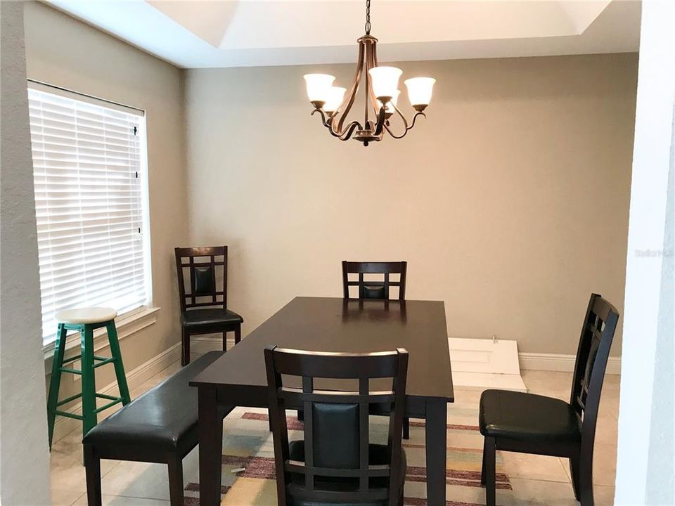 На продажу: $355,000 (3 спален, 2 ванн, 1862 Квадратных фут)