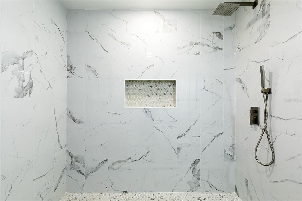 待售: $314,990 (3 贝兹, 2 浴室, 1026 平方英尺)