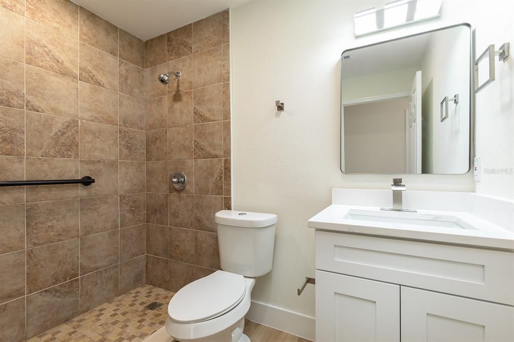 待售: $314,990 (3 贝兹, 2 浴室, 1026 平方英尺)