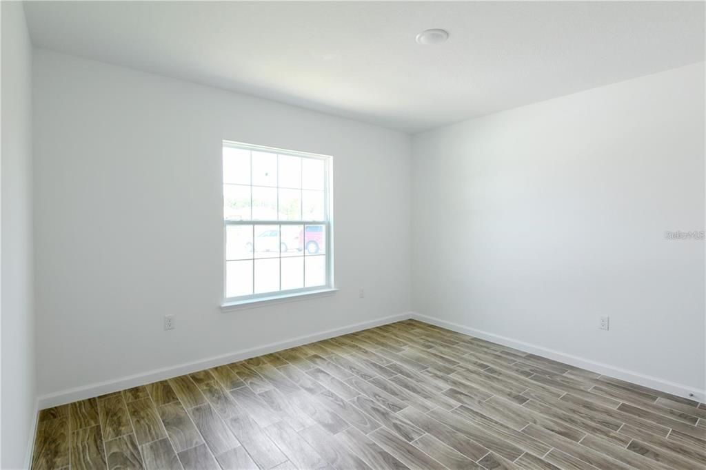 В аренду: $2,175 (8 спален, 4 ванн, 1570 Квадратных фут)